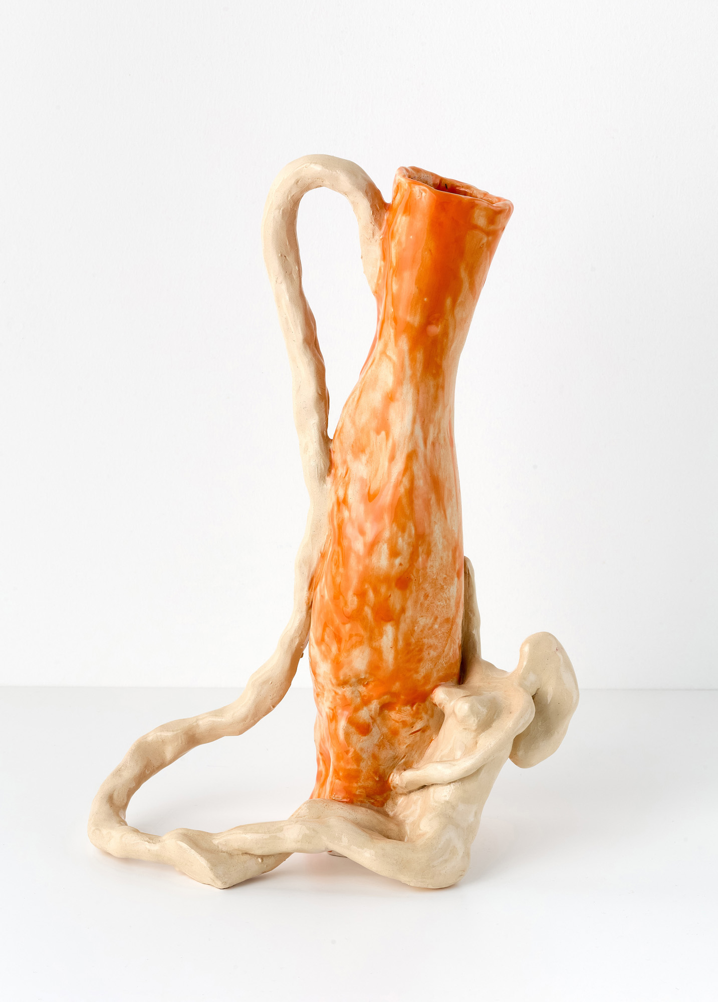 TÁNCOS Anna_26_Váza_2024_mázas kerámia_32×23×13 cm_1