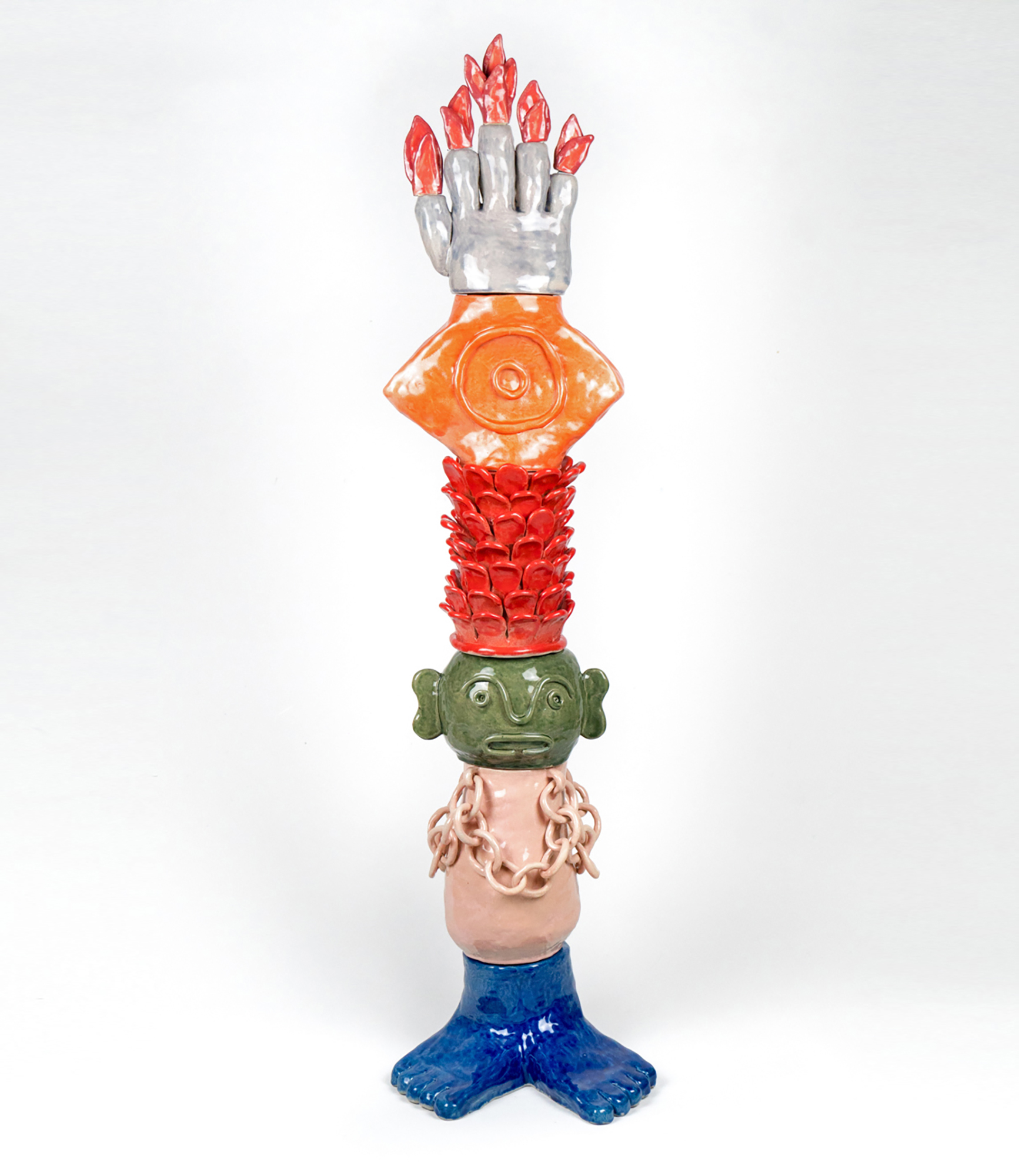 RACZ Rebeka_29_Who We Are_2025_mázas kerámia_36×36×100 cm (1)